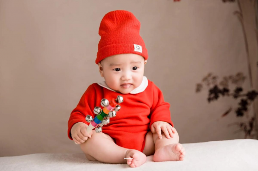 阿里怀孕多久开始低烧